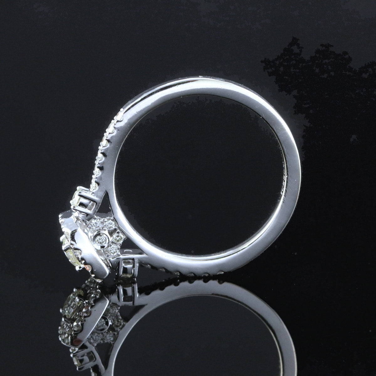 Timanttisormus 0,62 ct (SKU 1016)