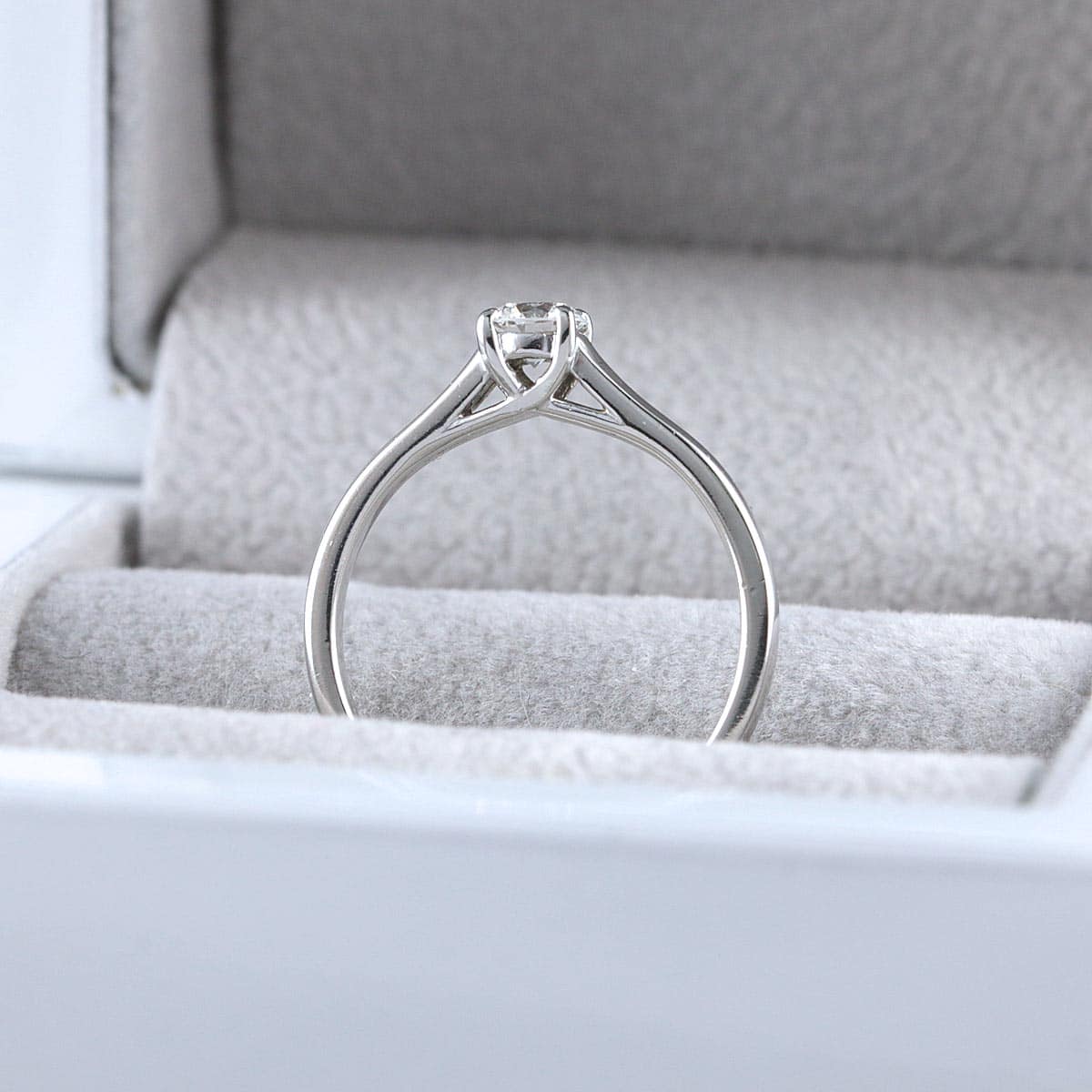 Timanttisormus 0,27 ct (SKU 1067)