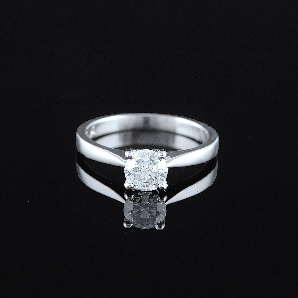 Timanttisormus 0,65 ct (SKU 1101)