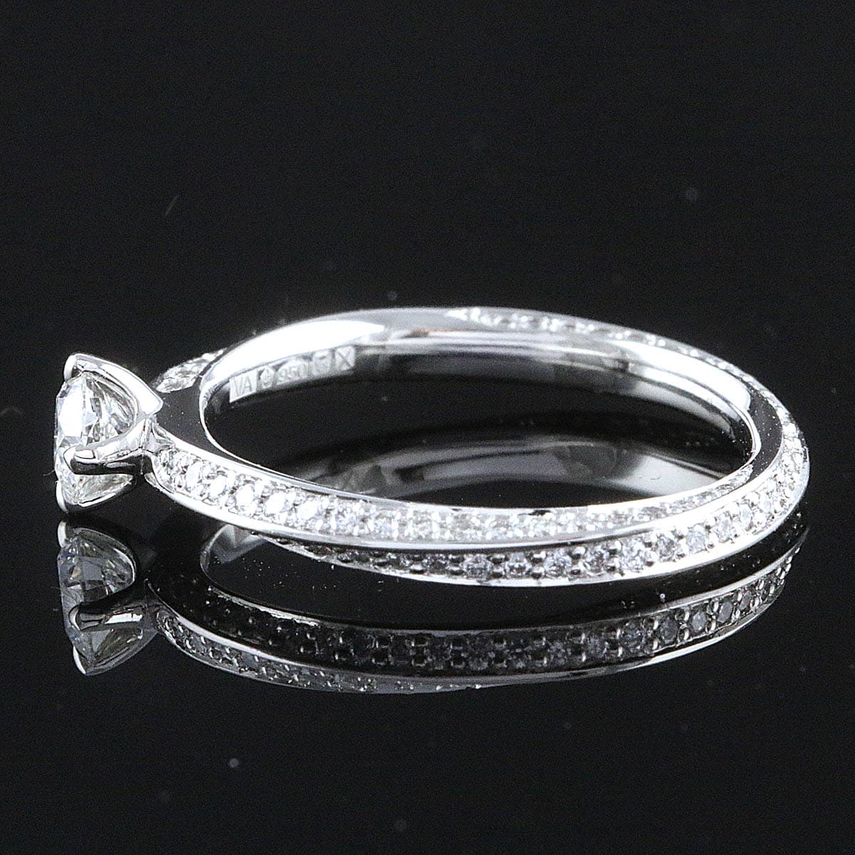 Timanttisormus 0,82 ct (SKU 921)