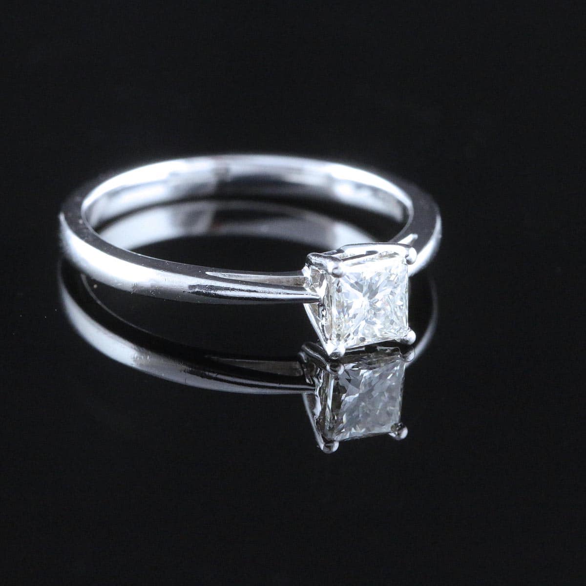 Timanttisormus 0,50 ct (SKU 998)