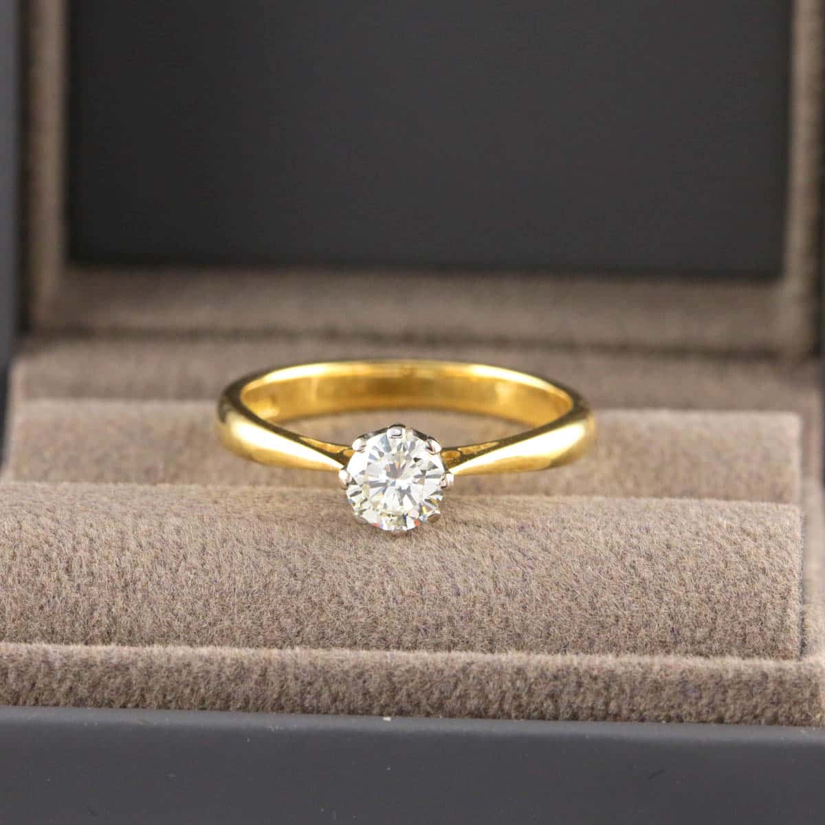 Timanttisormus 0,45 ct (SKU 1005)