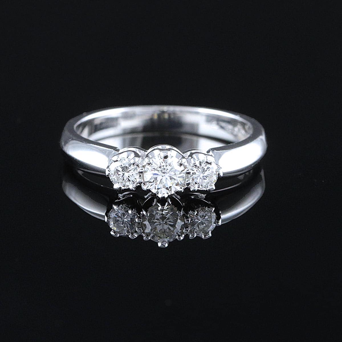 Timanttisormus 0,37 ct (SKU 1008)