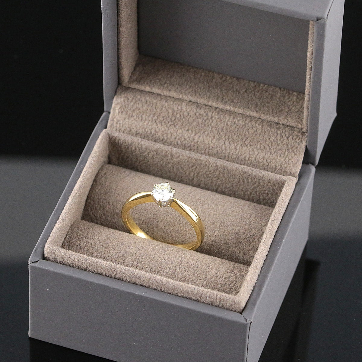 Timanttisormus 0,33 ct (SKU 787)