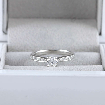 Timanttisormus 0,60 ct  (SKU 608)