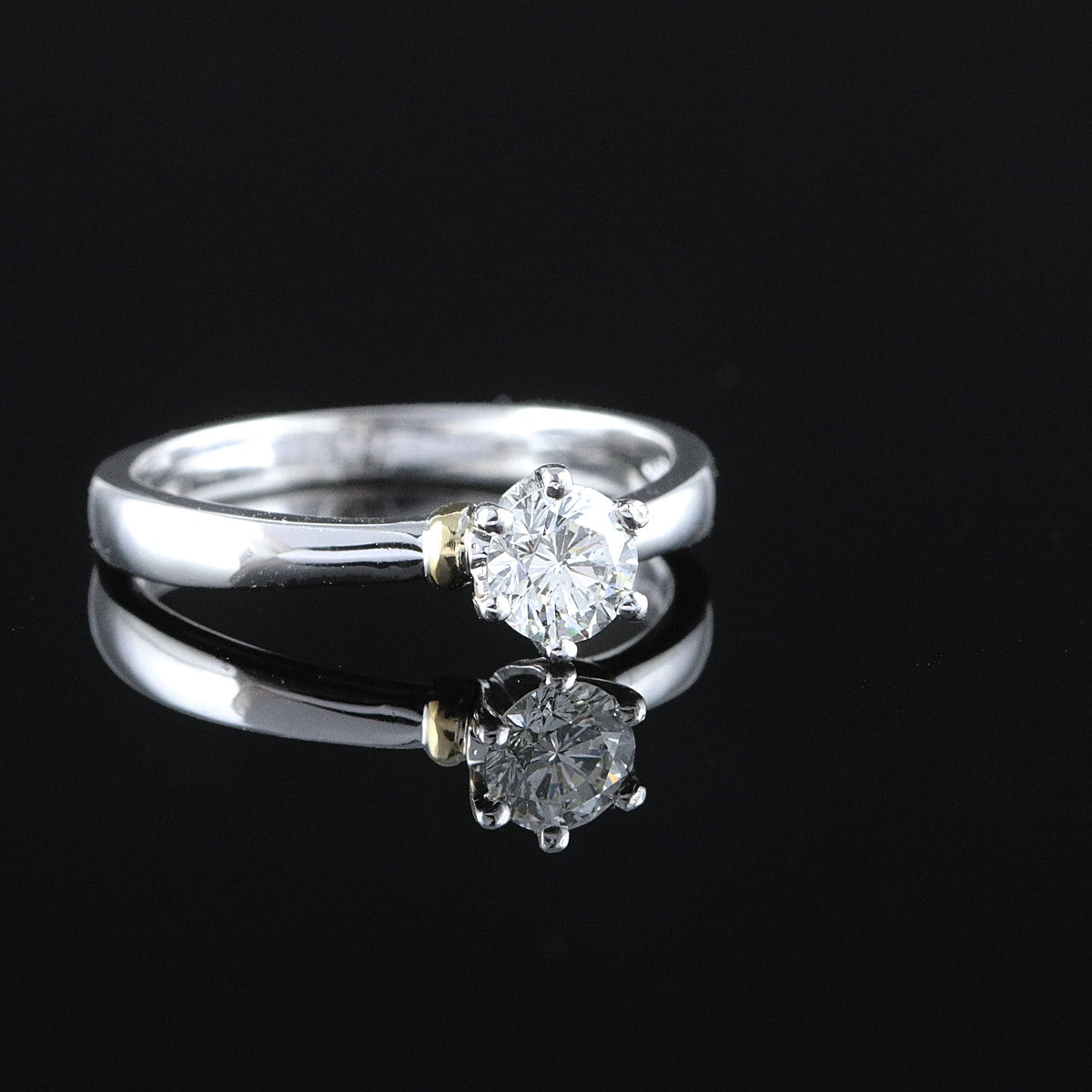 Timanttisormus 0,50 ct (SKU 1065)