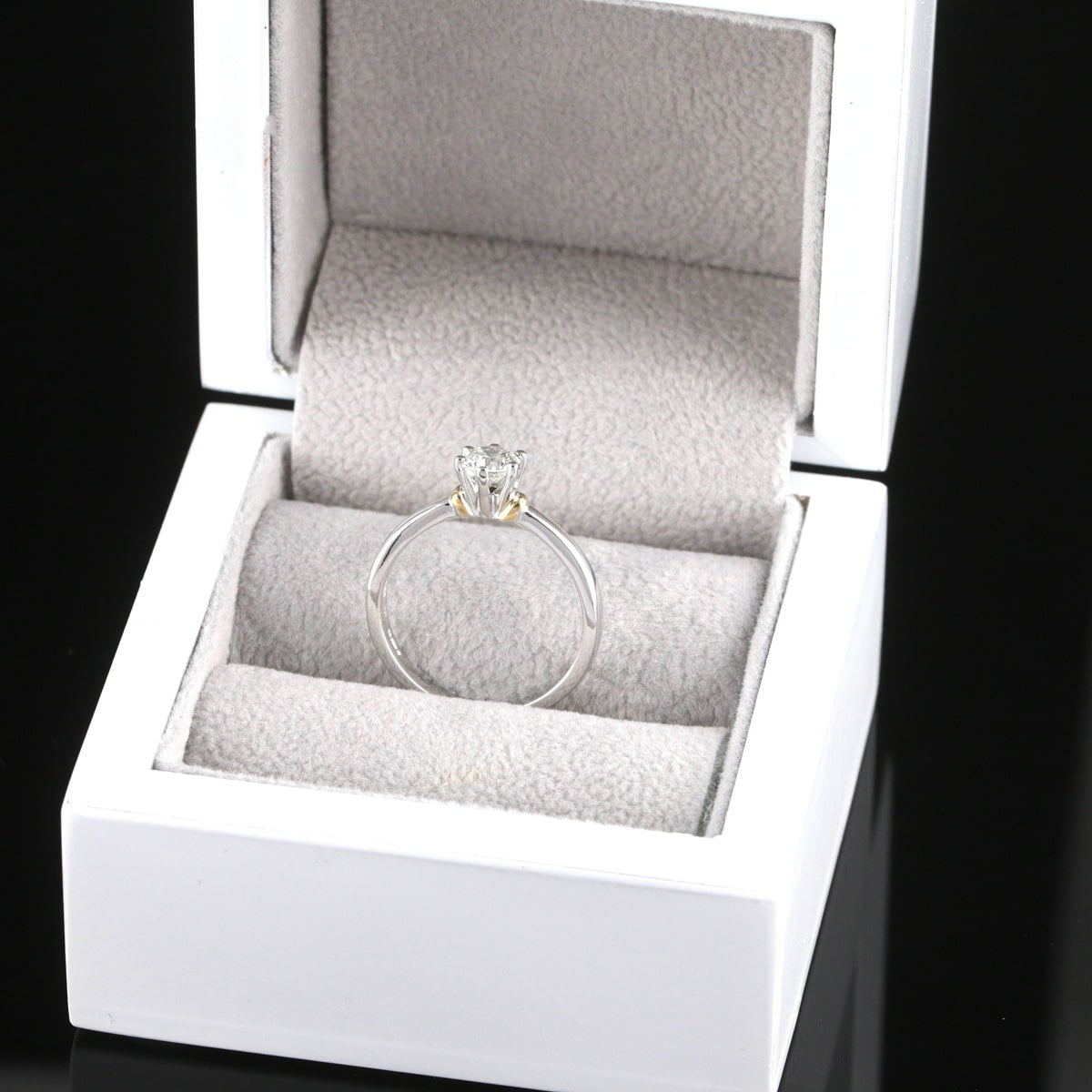 Timanttisormus 0,50 ct (SKU 1065)