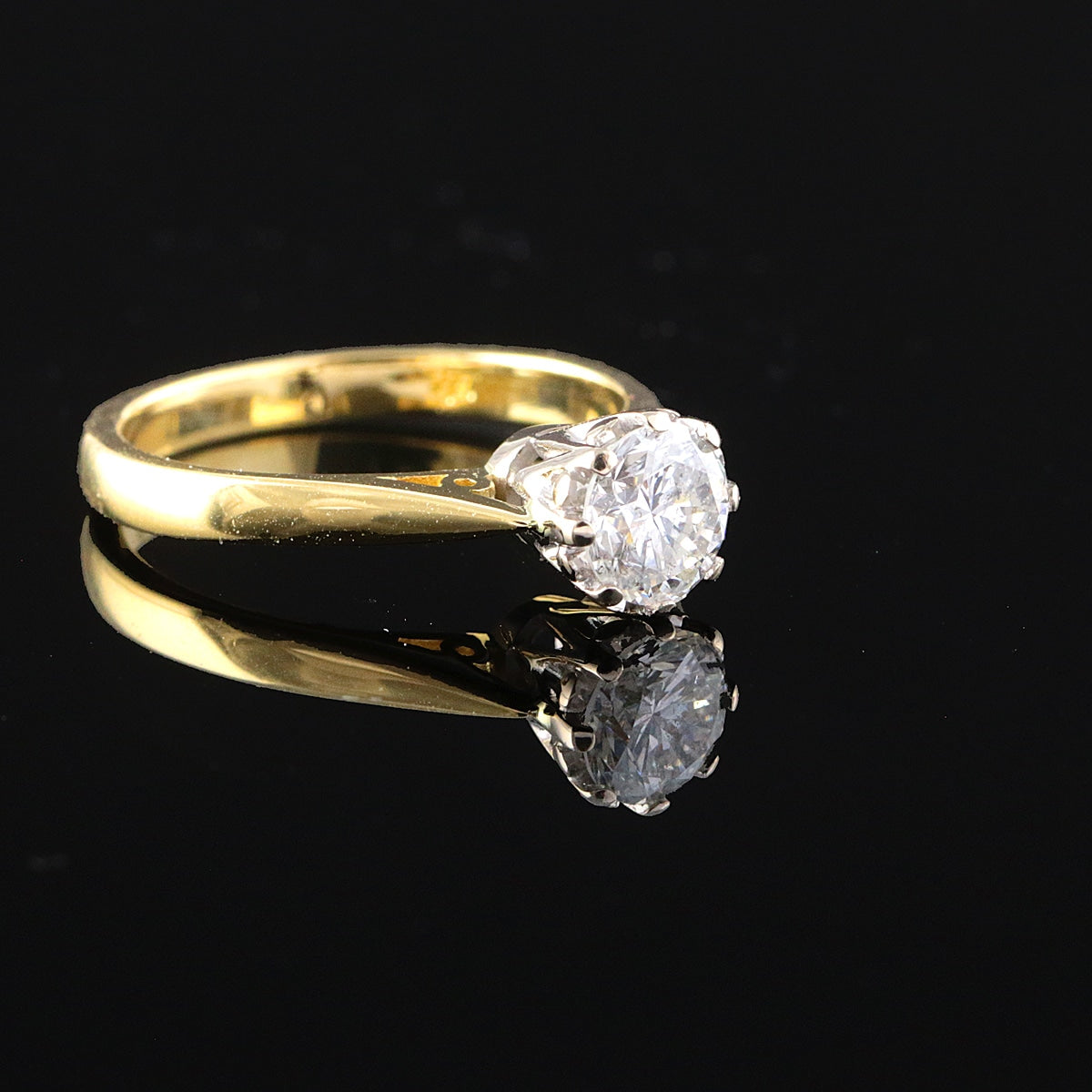 Timanttisormus 0,77 ct (SKU 1076)