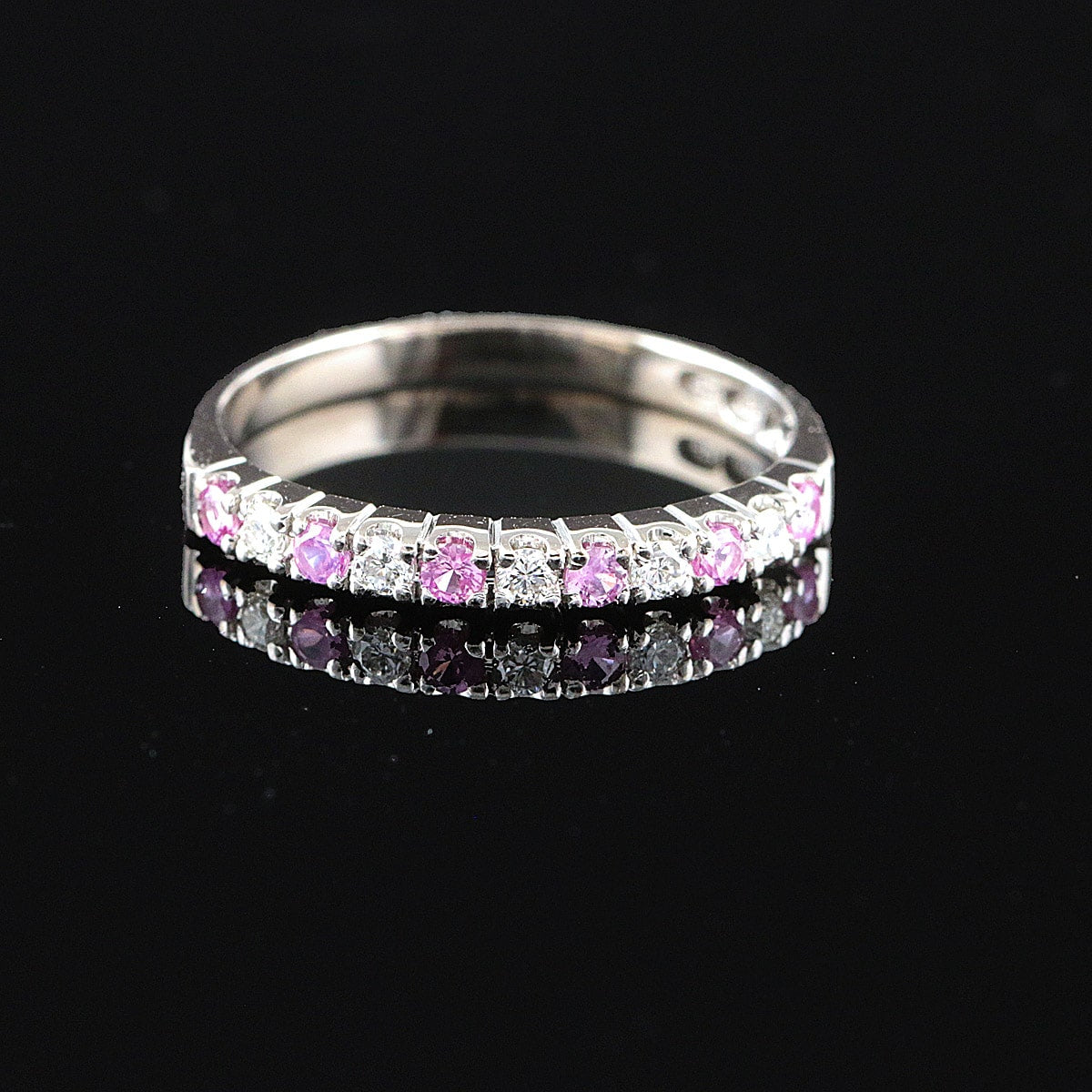 Kultajousi princess Christina timantti/safiirisormus n.0,28ct (SKU 1111)