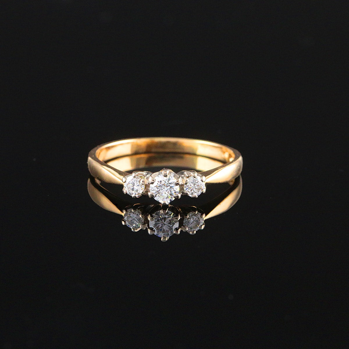 Timanttisormus 0,32 ct (SKU 1133)