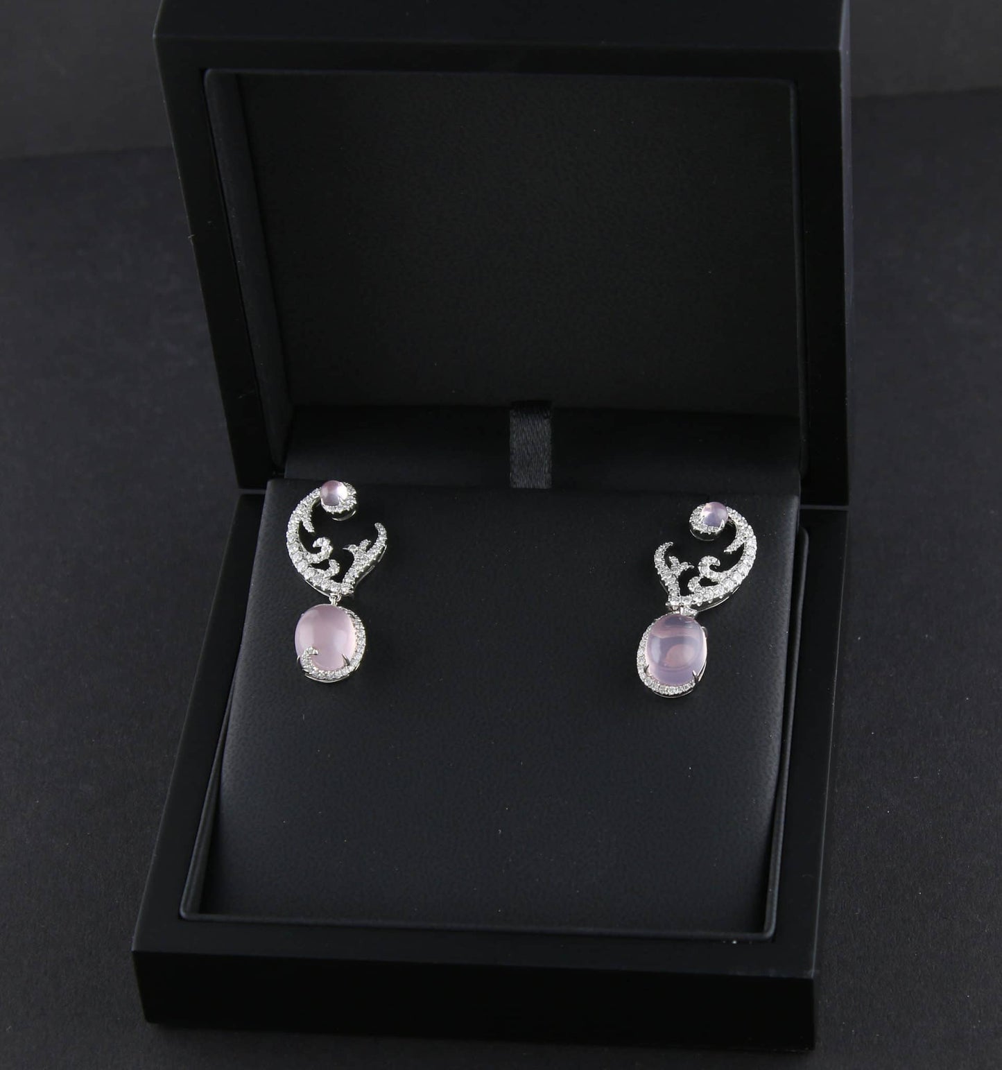 Timantti/ruusukvartsikorvakorut 11,16 ct Sarah Ho (SKU 681)