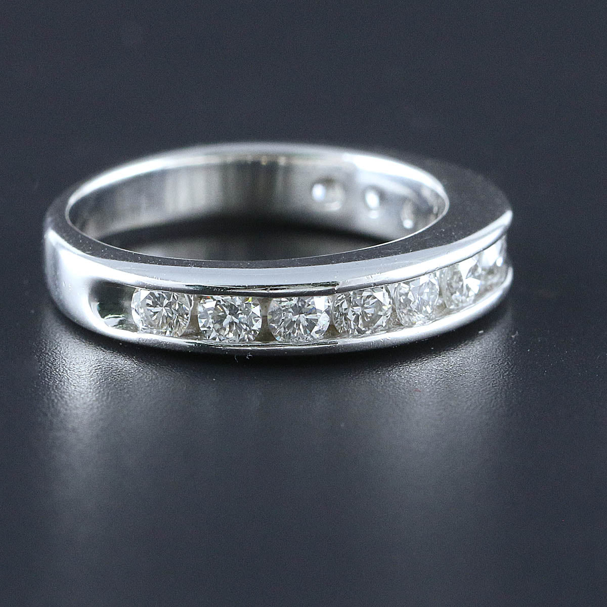 Timanttisormus 1,00 ct (SKU 684)