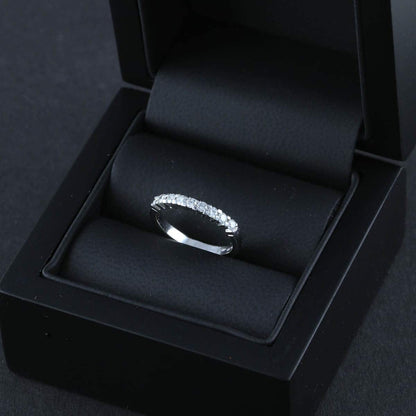 Sandberg "Tuulenvire" timanttisormus 0,30ct (SKU 708)