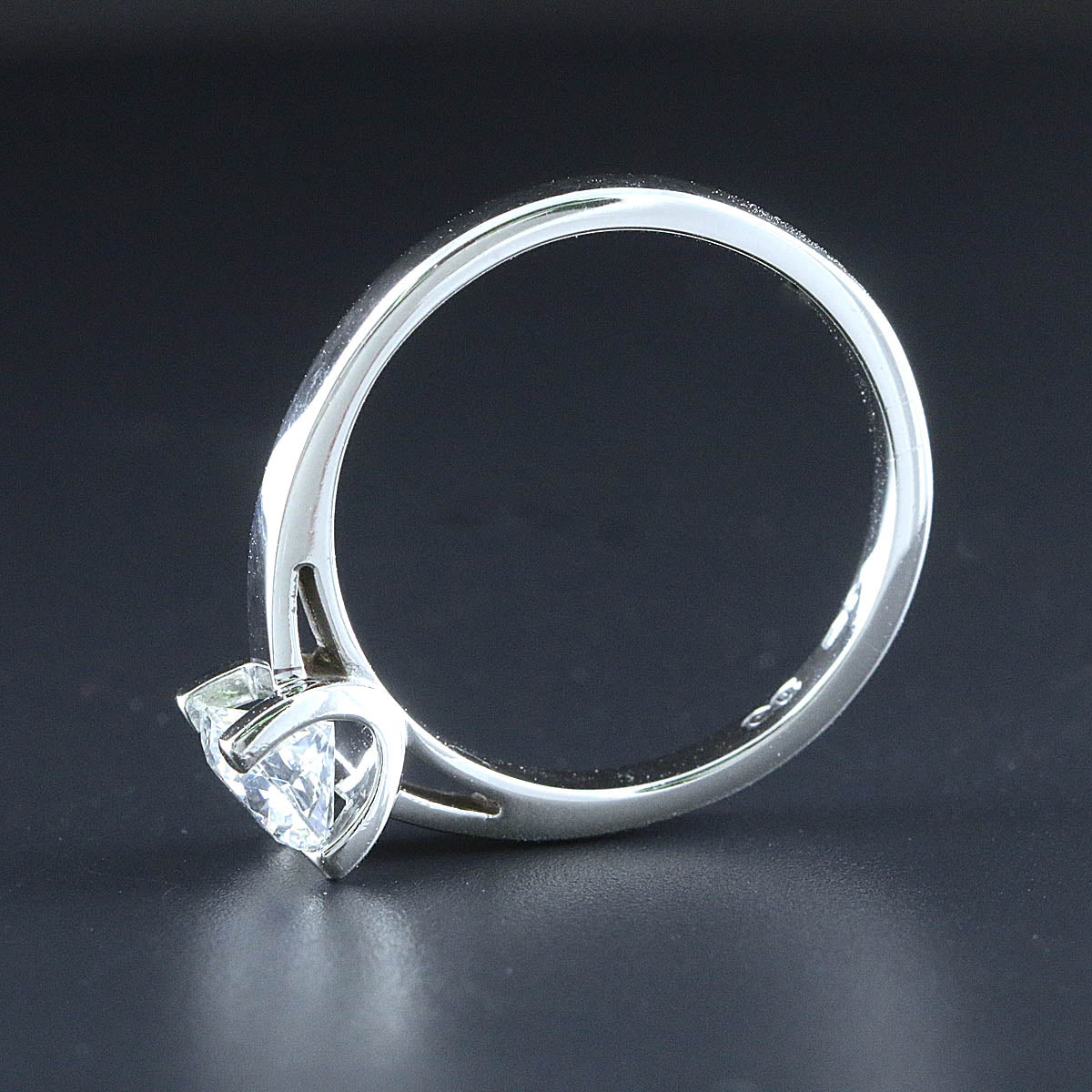 Timanttisormus 0,75ct (SKU 716)