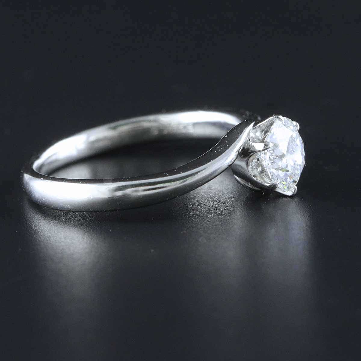 Timanttisormus 0,759 ct (SKU 735)