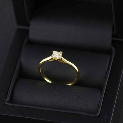 Timanttisormus 0,37 ct (SKU 736)