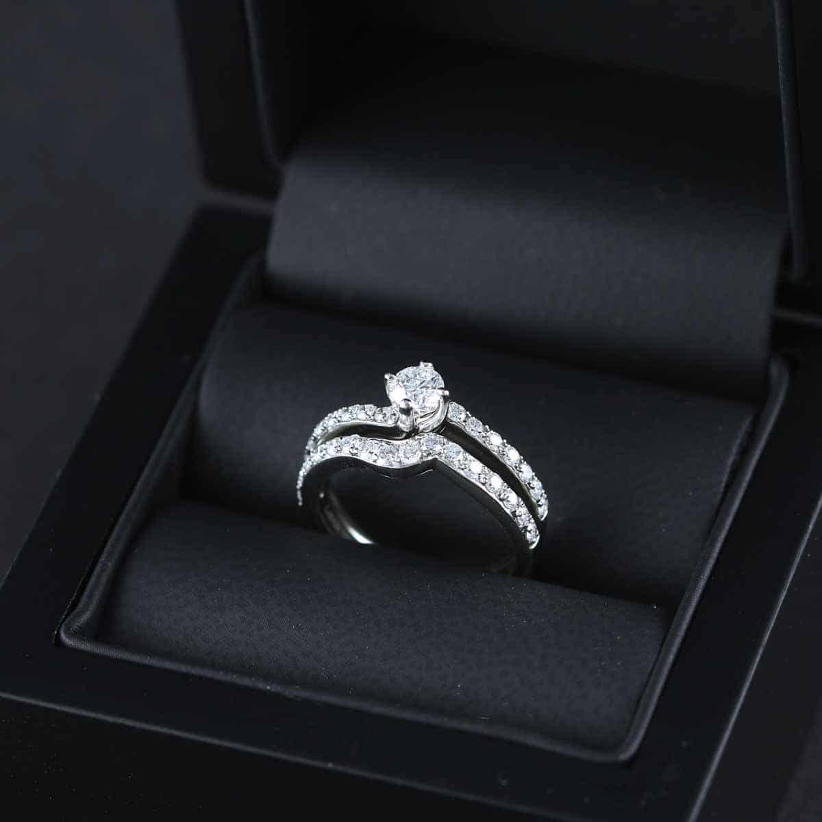 Timanttisormus 0,90 ct (SKU 741)
