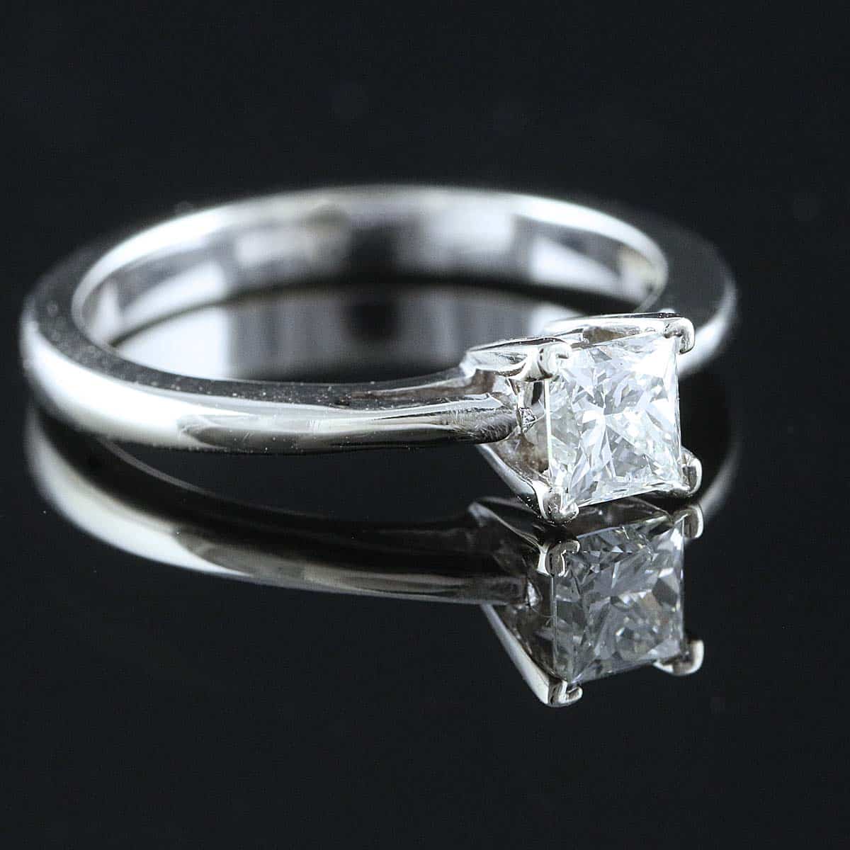 Timanttisormus 0,50 ct (SKU 779)