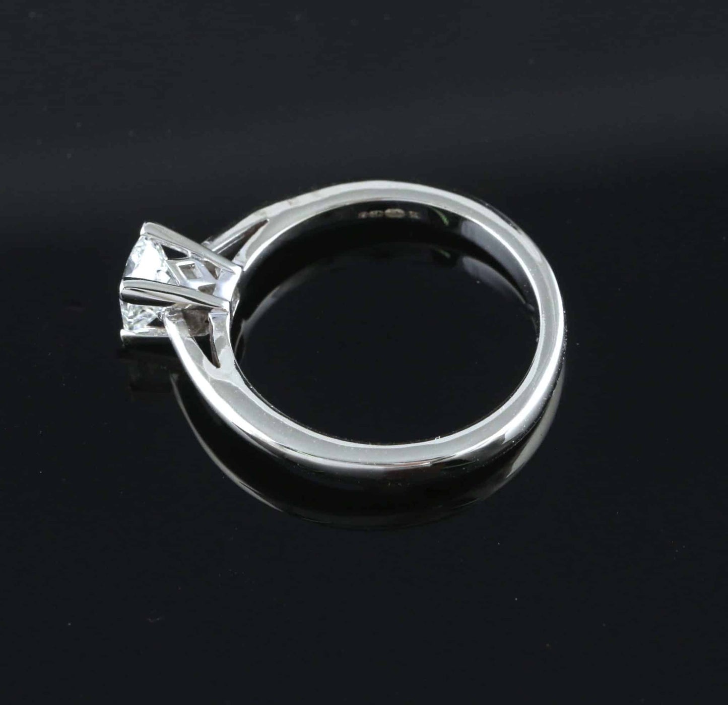 Timanttisormus 0,50 ct (SKU 779)