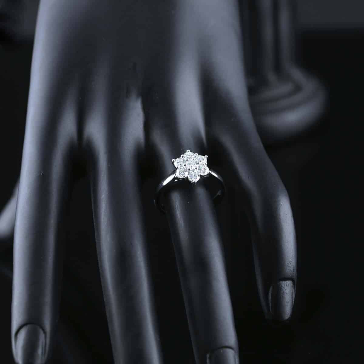 Timanttisormus 1,07 ct (SKU 781)