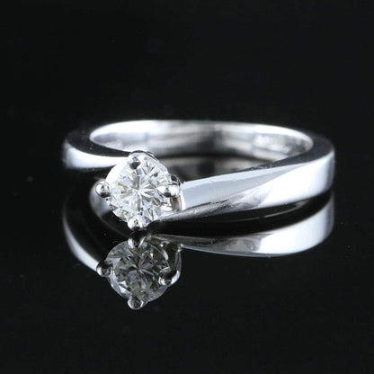 Timanttisormus 0,37 ct (SKU 790)