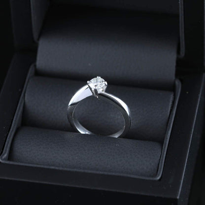 Timanttisormus 0,37 ct (SKU 790)