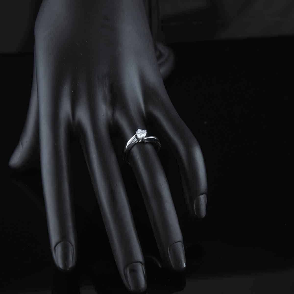 Timanttisormus 0,37 ct (SKU 790)