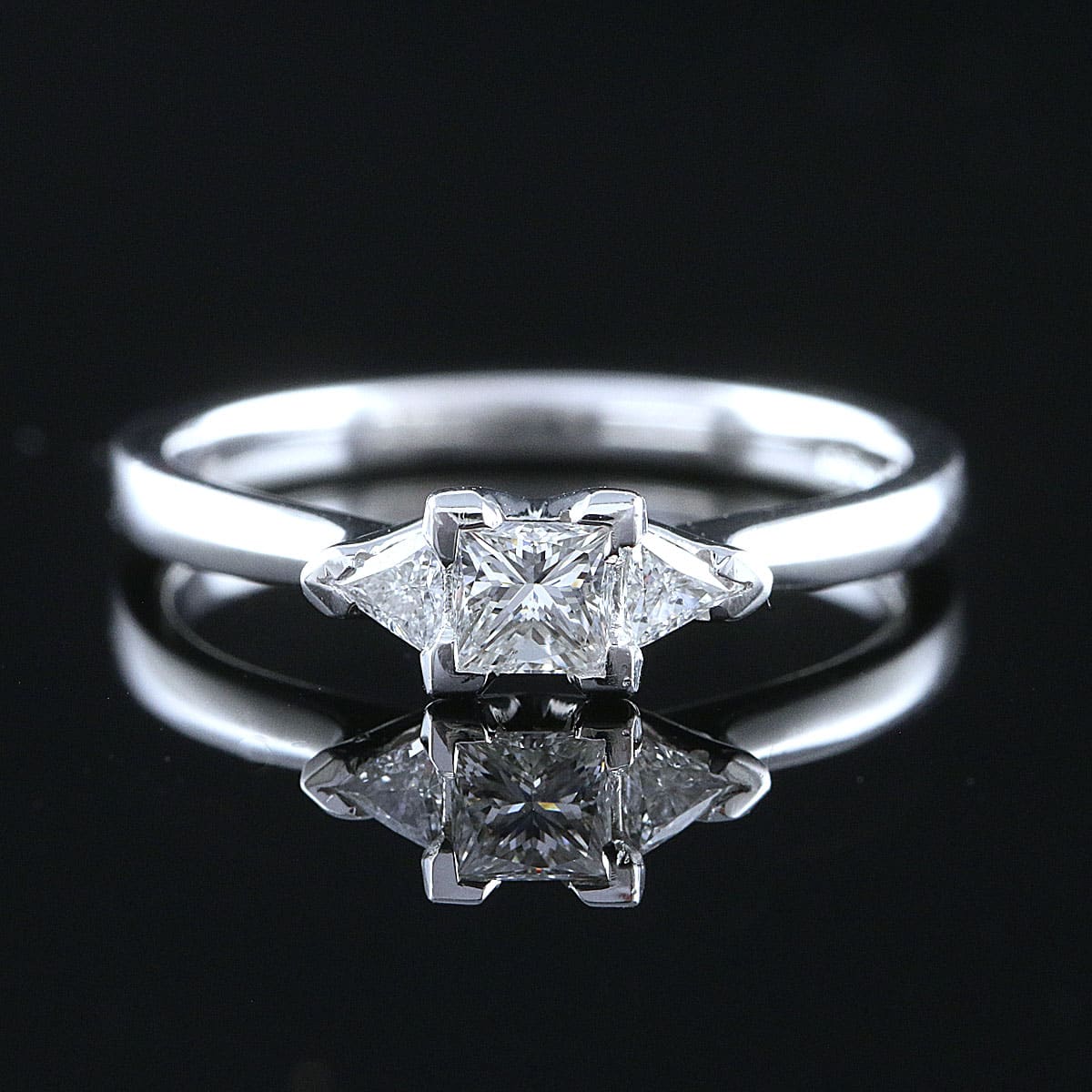 Timanttisormus 0,44ct (SKU 857)