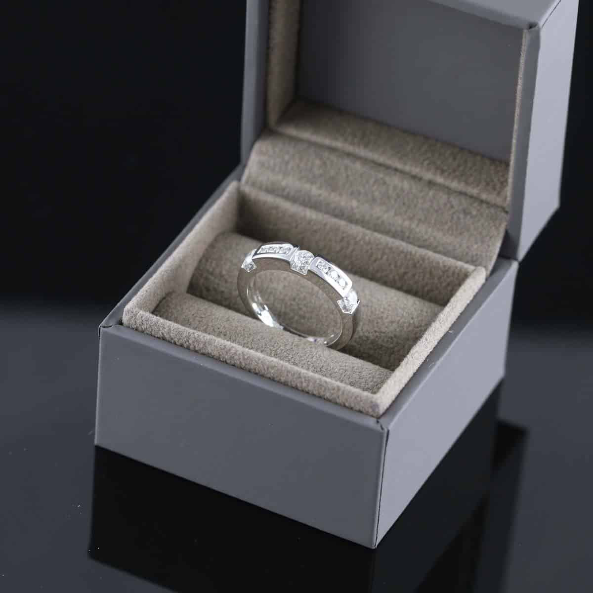 Timanttisormus 0,50 ct (SKU 895)
