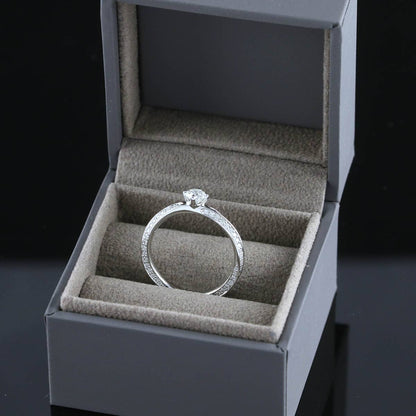Timanttisormus 0,82 ct (SKU 921)