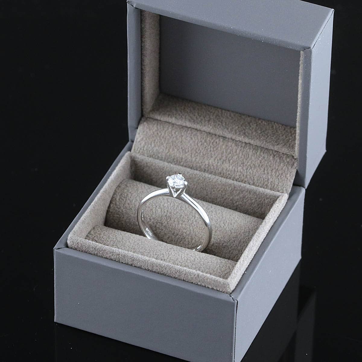 Timanttisormus 0,22 ct (SKU 947)