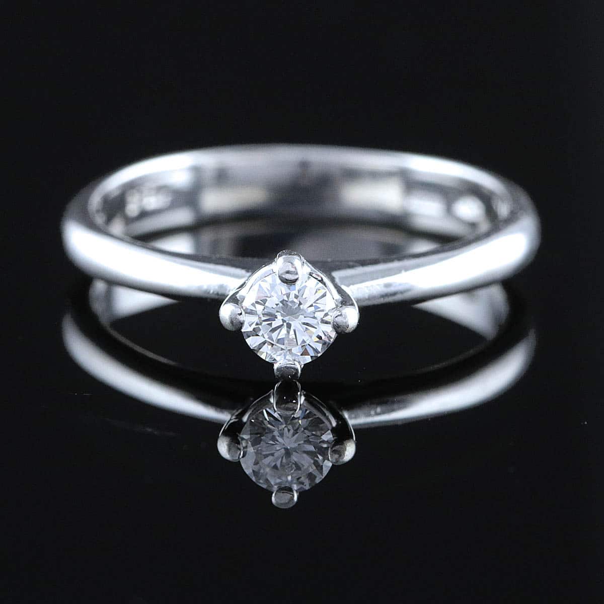 Timanttisormus 0,22 ct (SKU 947)