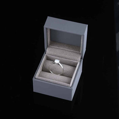 Timanttisormus 0,57 ct (SKU 956)