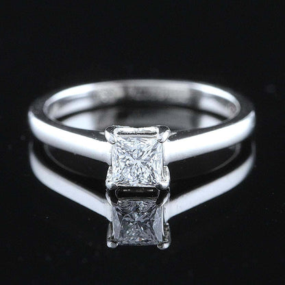 Timanttisormus 0,56 ct (SKU 967)