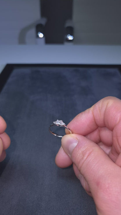 Timanttisormus 0,44ct (SKU 857)