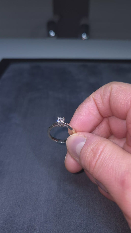 Timanttisormus 0,50 ct (SKU 779)