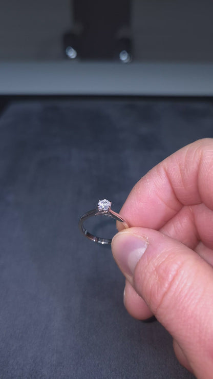 Timanttisormus 0,38 ct (SKU 1082)
