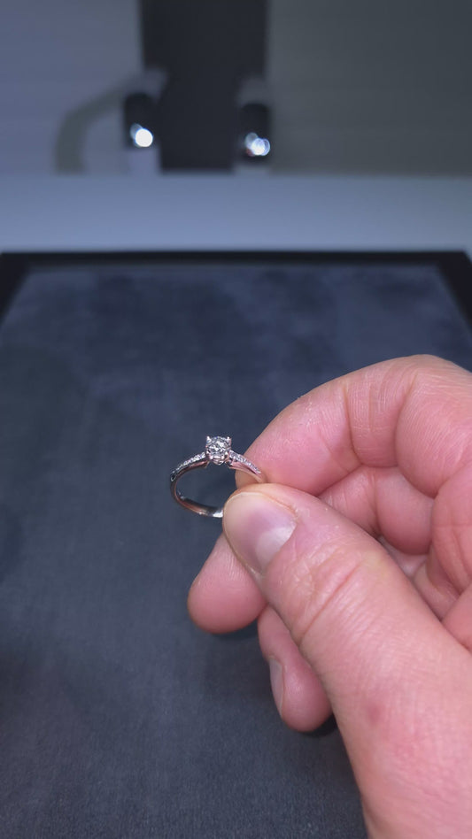 Timanttisormus 0,58 ct (SKU 918)