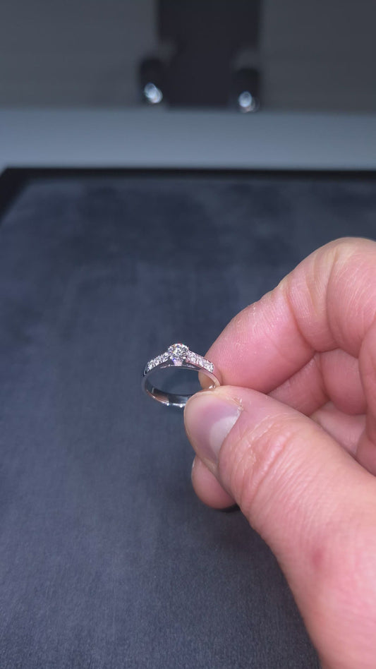 Kultasepät andreasen timanttisormus 0,50ct (SKU 1127)