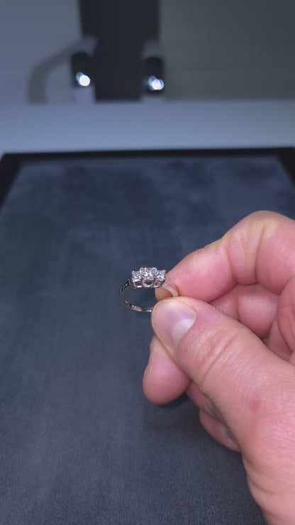 Timanttisormus 0,65 ct (SKU 453)