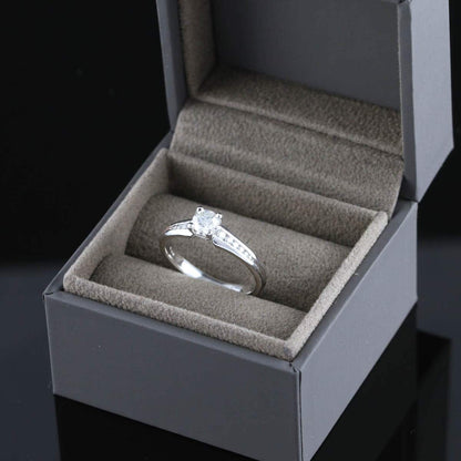 Timanttisormus 0,58 ct (SKU 918)