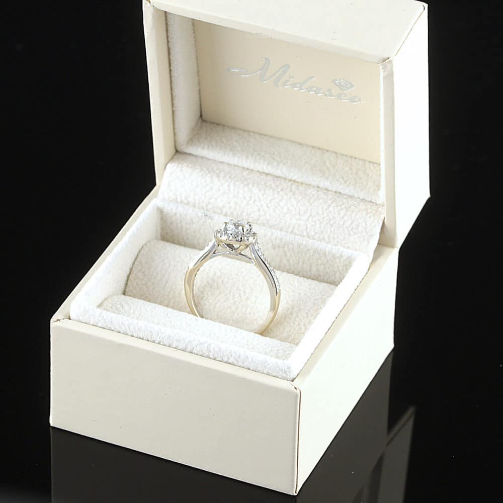 Timanttisormus 0,65 ct (SKU 1100) - Image 3