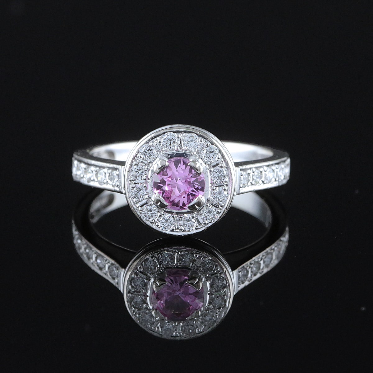 Sandberg Toivomuslähde timantti/rubiinisormus n.0,728ct (SKU 1116)