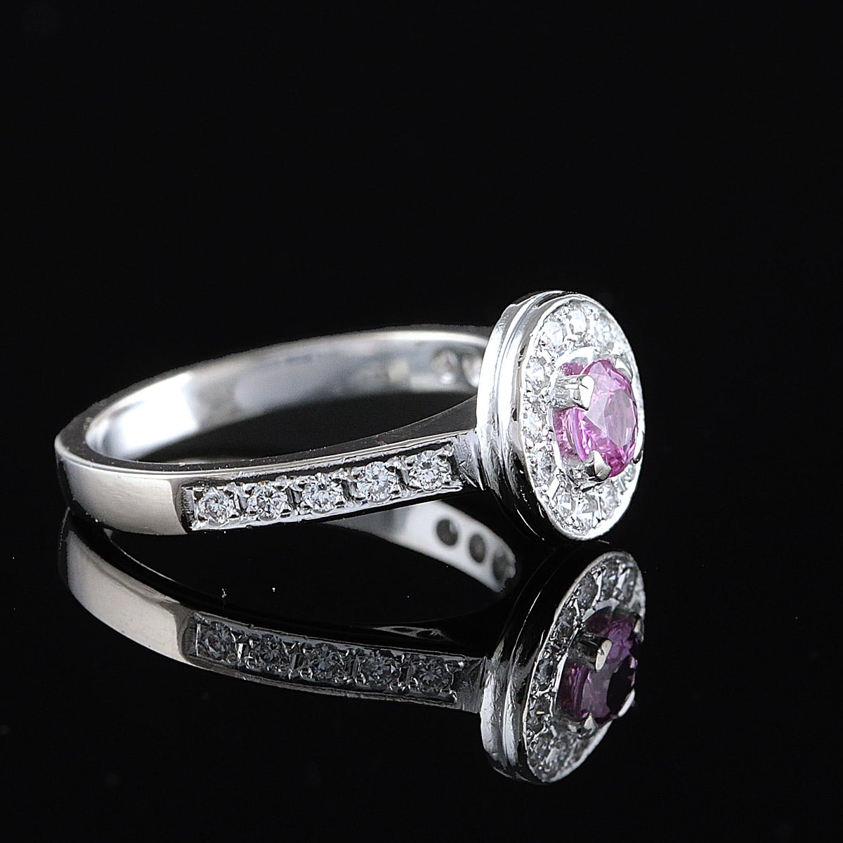 Sandberg Toivomuslähde timantti/rubiinisormus n.0,728ct (SKU 1116) - Image 2