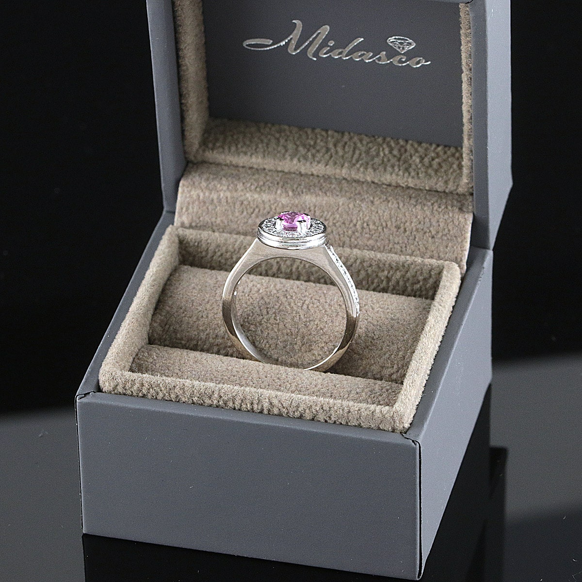 Sandberg Toivomuslähde timantti/rubiinisormus n.0,728ct (SKU 1116) - Image 4